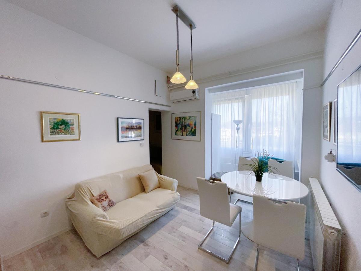 Apartman Art *